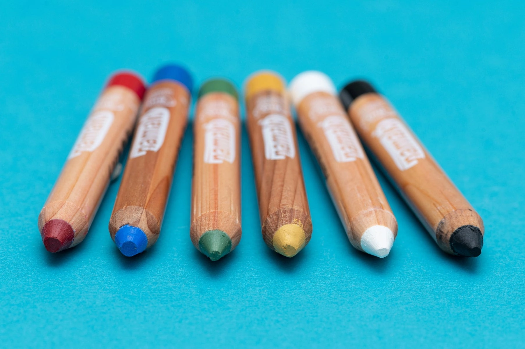 namaki Rainbow Face Paint Pencils Set - 1 Set