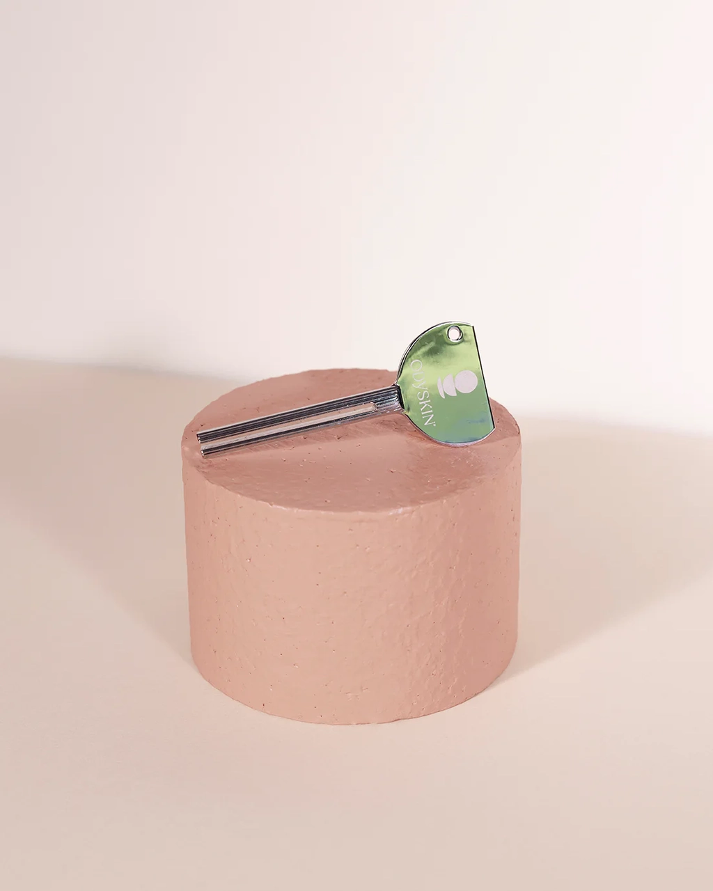 Tubenschlüssel - Odyskin Sonnenkosmetik (Cosmos Organic, Vegan)