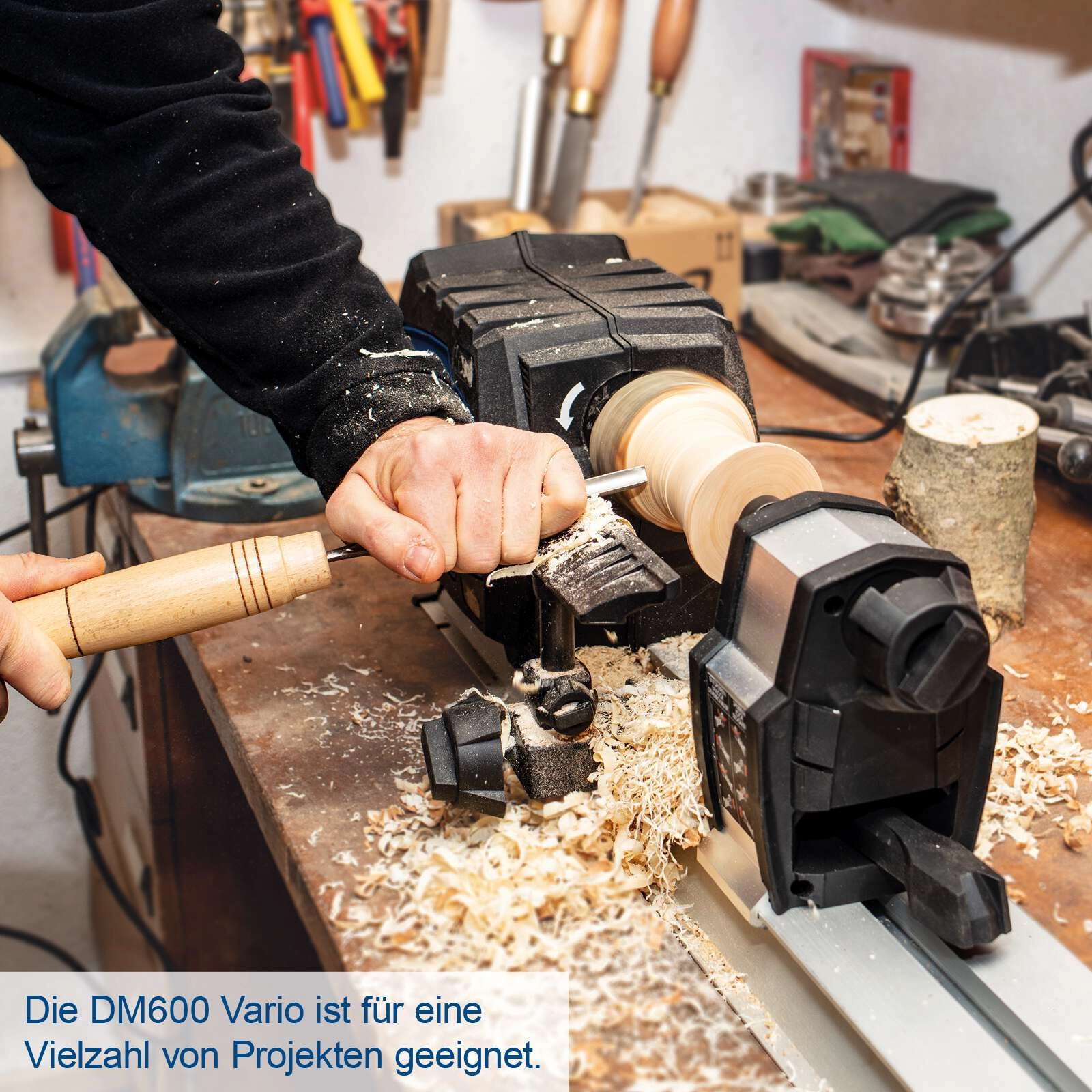 Drechselmaschine DM600VARIO Scheppach - Werkstücke 600mm | 4-Zack-Körnerspitze | inkl. Planscheibe