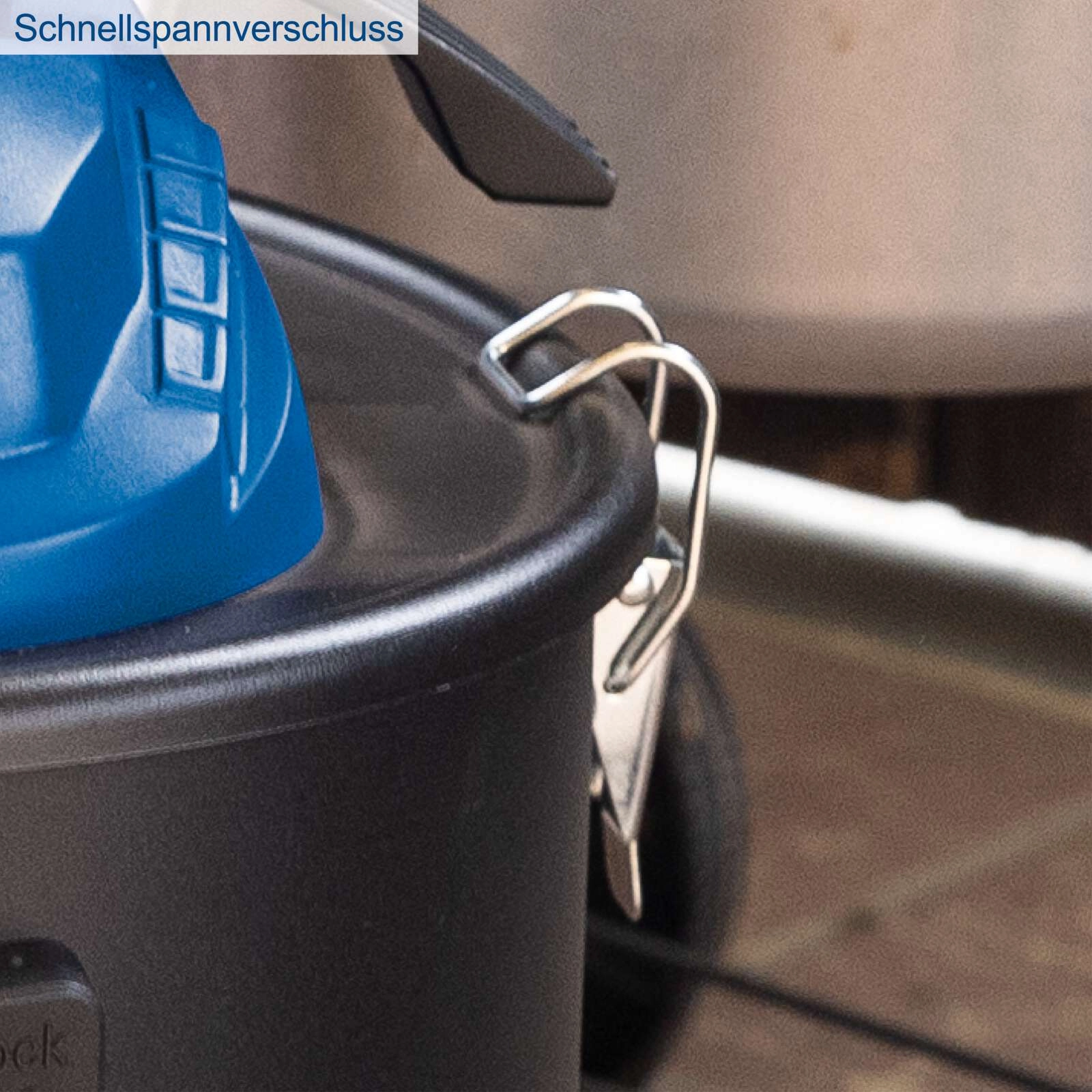 Aschesauger AVC25 Scheppach - 1300W / 20 kPa | 20L Behälter | 1,5m feuerfester Schlauch | inkl. Fahrvorrichtung & Zubehör - für Kamin, Grill, Holzofen