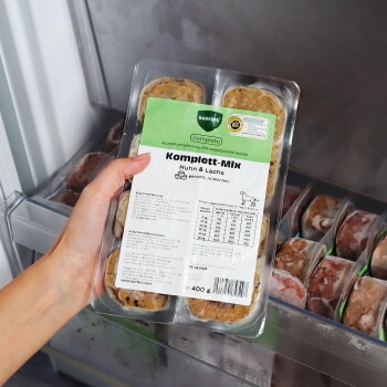 BARFER'S Würfel: Komplett-Mix Huhn & Lachs 8x400 g