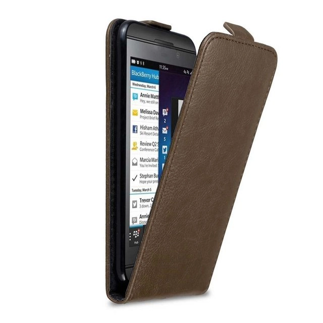 Cadorabo Hülle für Blackberry Z10 in KAFFEE BRAUN Handyhülle im Flip Design mit Magnetverschluss Case Cover Schutzhülle Etui Tasche Book Klapp Style