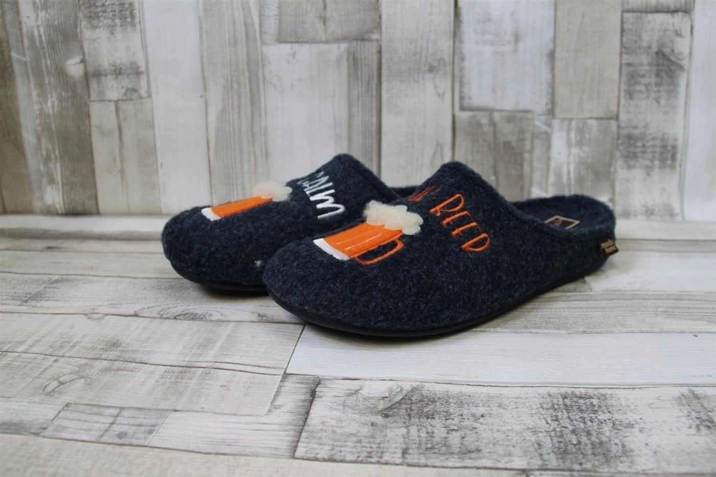 Manitu »manitu Herren Pantoffel dunkelgrau mit Bierglas,« Pantoffel