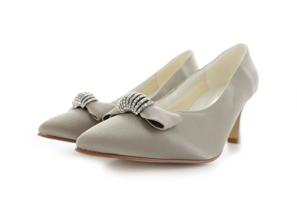 White Lady »705 Vintage Satin-Pumps« Pumps