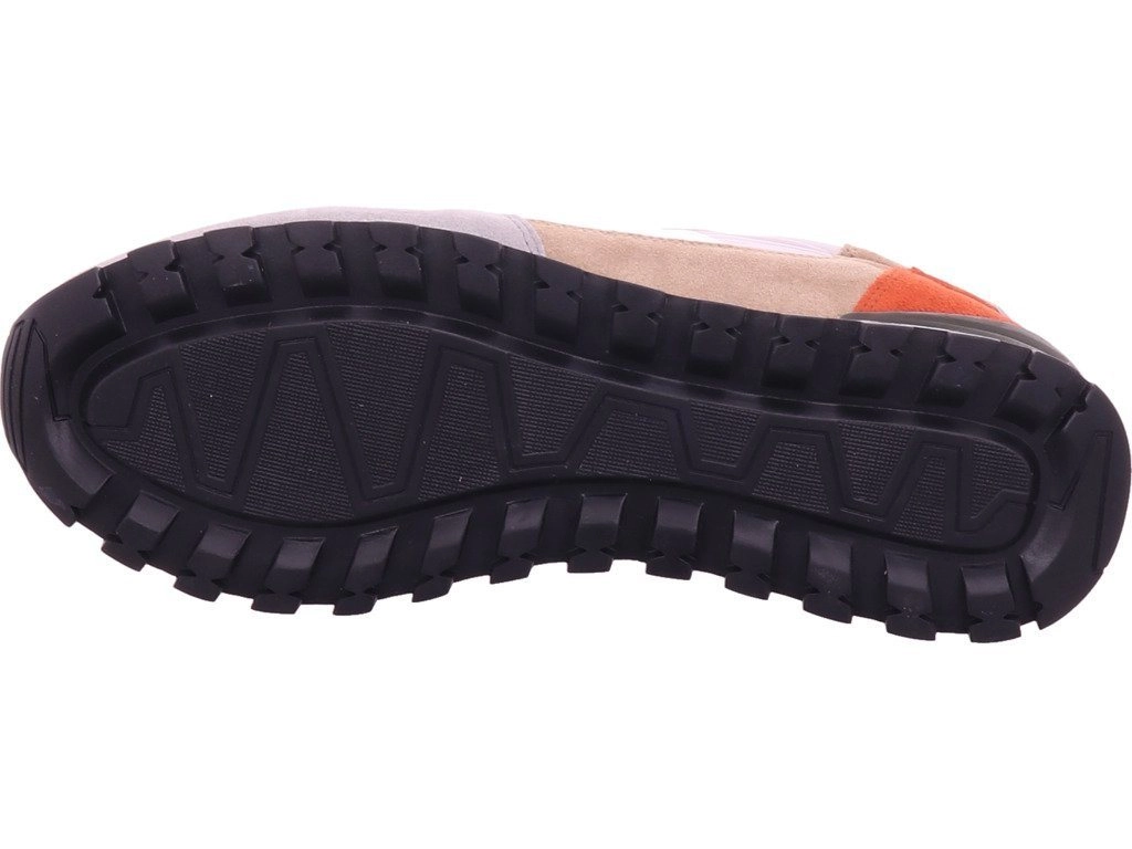Ambitious Sneaker