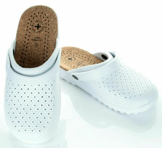 Cloque »Weiße luftdurchlässige Clogs mit soft Kork Innensohle« Clog