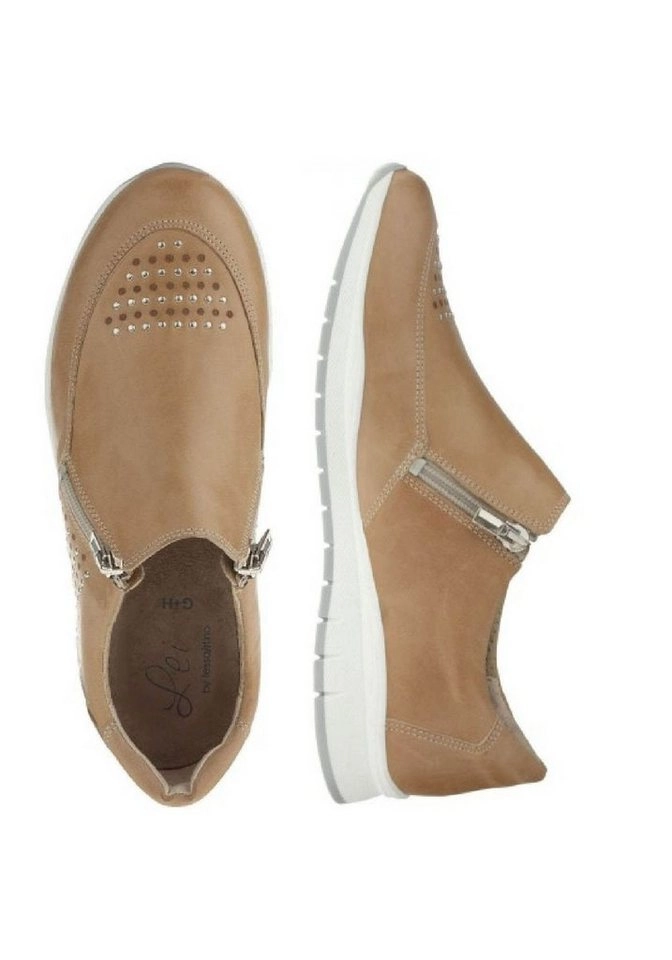 Lei by tessamino »Teresa« Slipper mit auffälligen Metall-Nieten